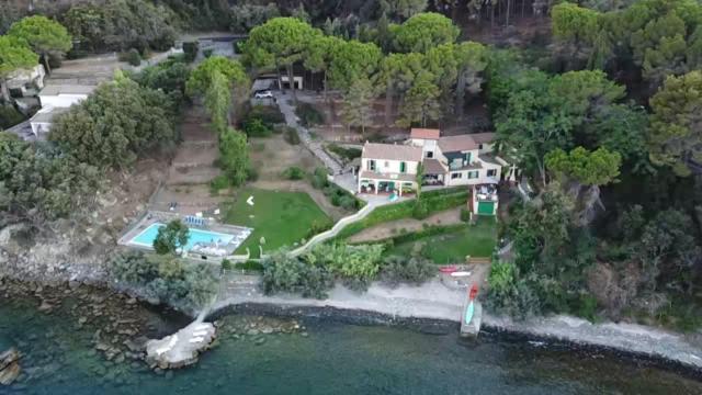 Villa Le Sprizze A Bordo Del Mare - Goelba Марчиана-Марина Экстерьер фото